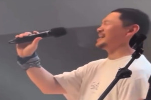 손현보 캠프에서 공연 중인 양동근
